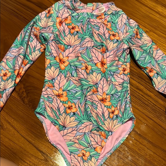Cat & Jack Other - Cat & Jack Multicolor Leaf Print Swimsuit